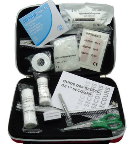 TROUSSE PHARMACIE FAMILIALE 1ER SECOURS