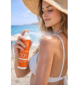 Brume solaire invisible SPF50+ spray protection haute peaux sensibles